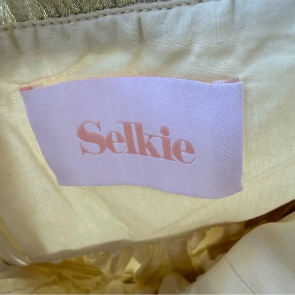 NWOT Selkie Seashell Gown in Champagne - Size XXL